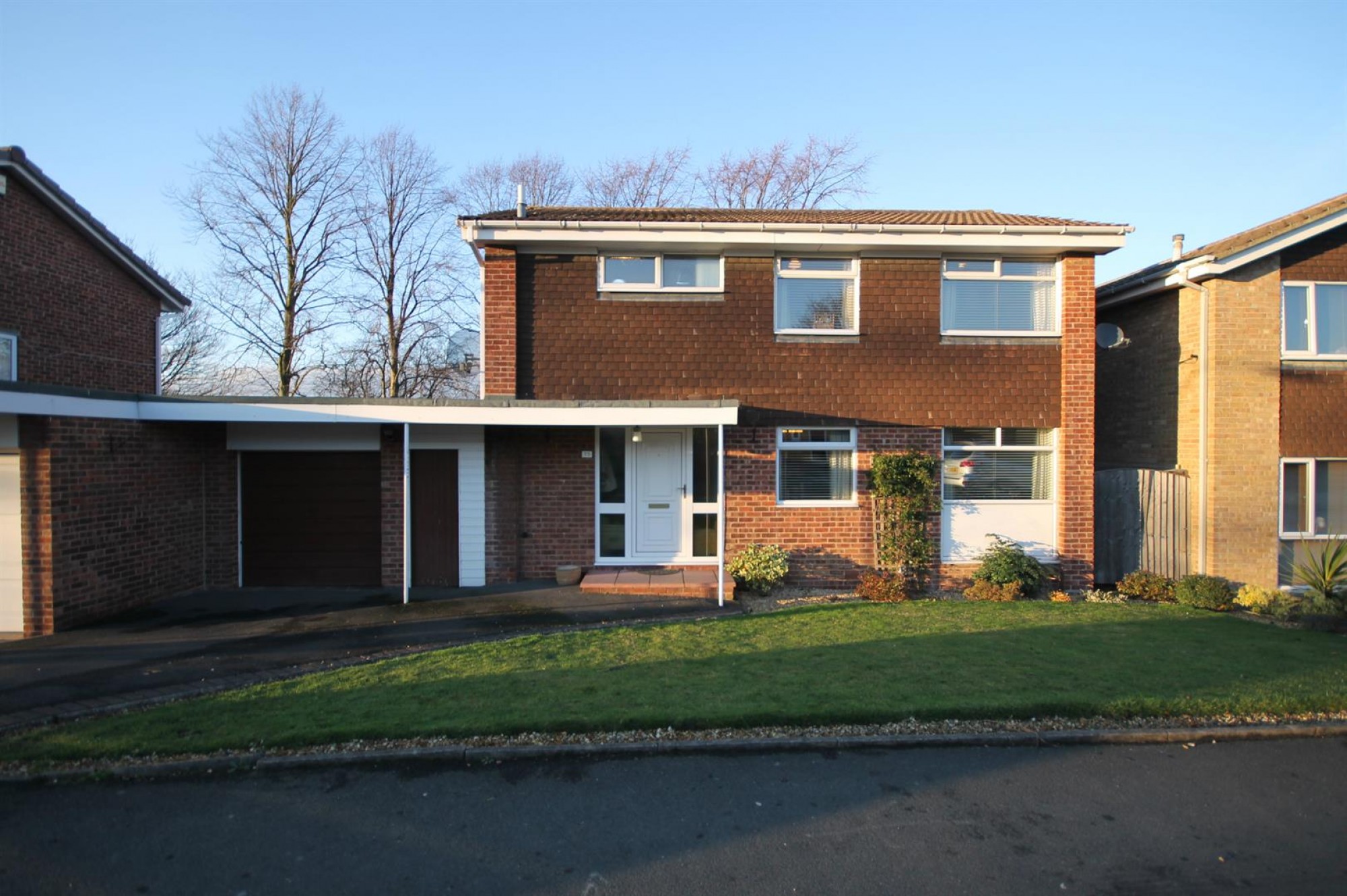 Moorland View Road, Chesterfield