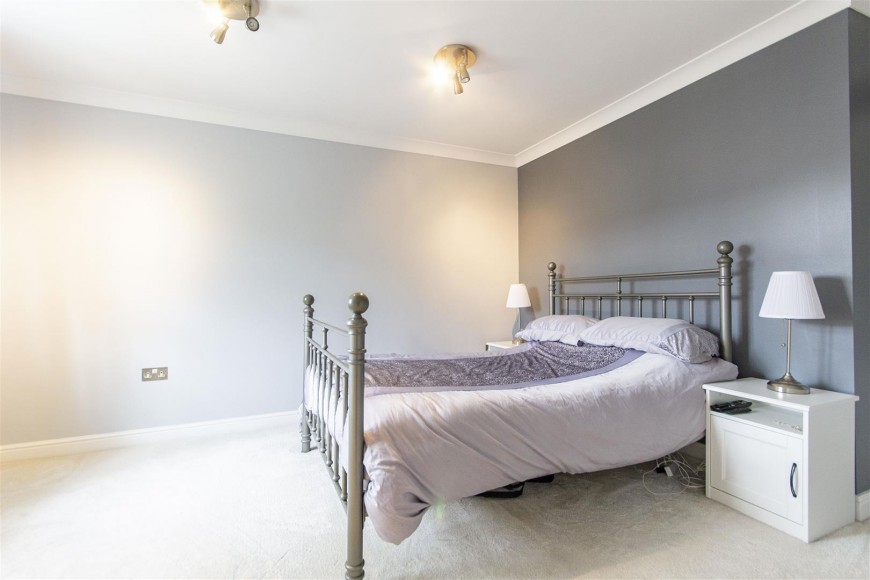 Lansbury Avenue, Pilsley, Chesterfield