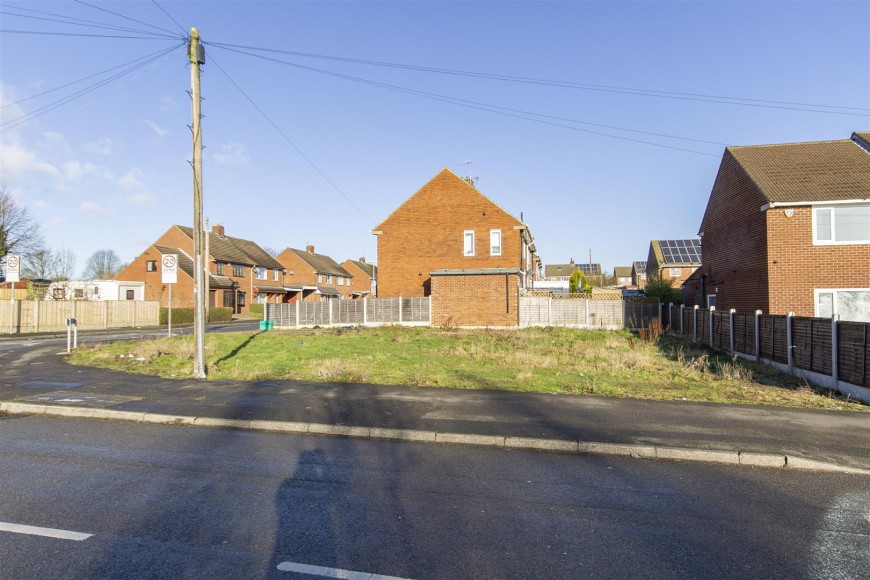 Middlecroft Road South, Staveley, Chesterfield