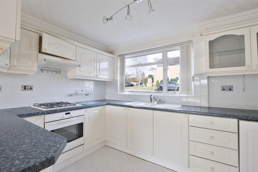 Oak Crescent, Wingerworth, Chesterfield