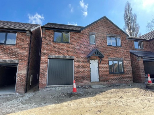 Dunholme Way, East Street, Doe Lea, Chesterfield