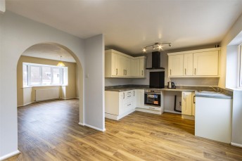Creswick Close, Walton, Chesterfield
