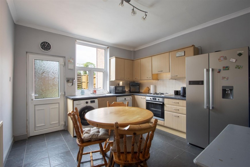 New Hall Road, Chesterfield