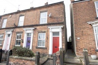 St. Thomas Street, Brampton, Chesterfield