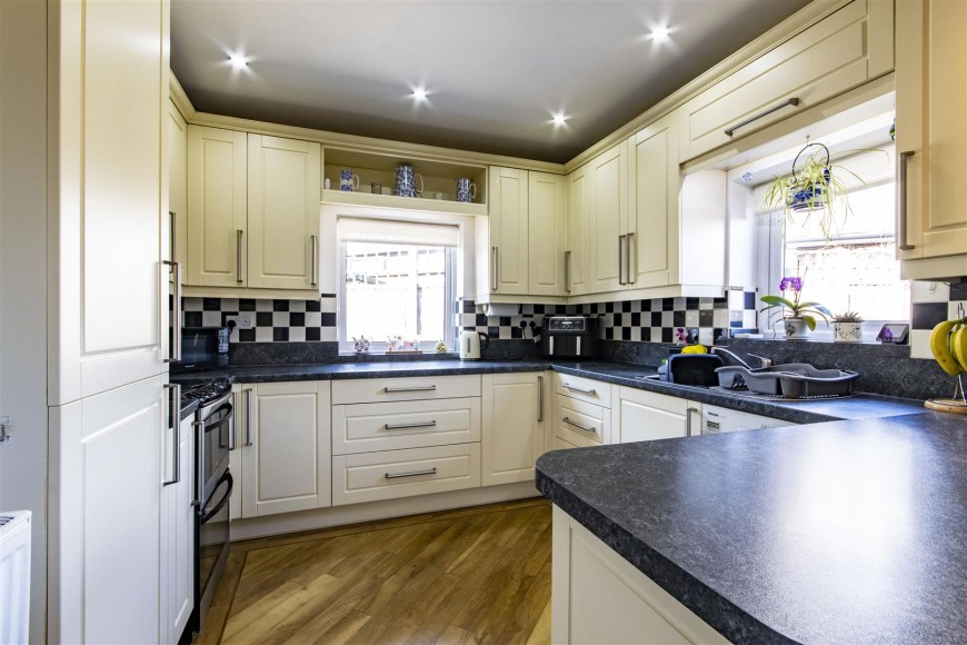 Lockoford Lane, Tapton, Chesterfield