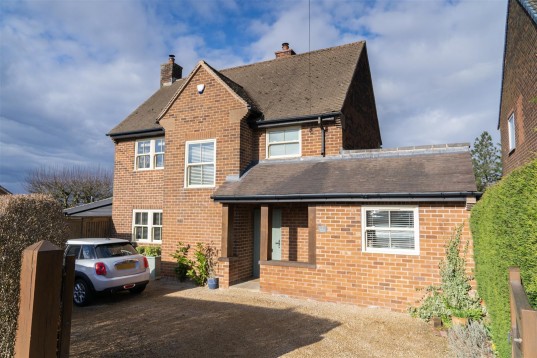 Barlow Road, Cutthorpe, Chesterfield