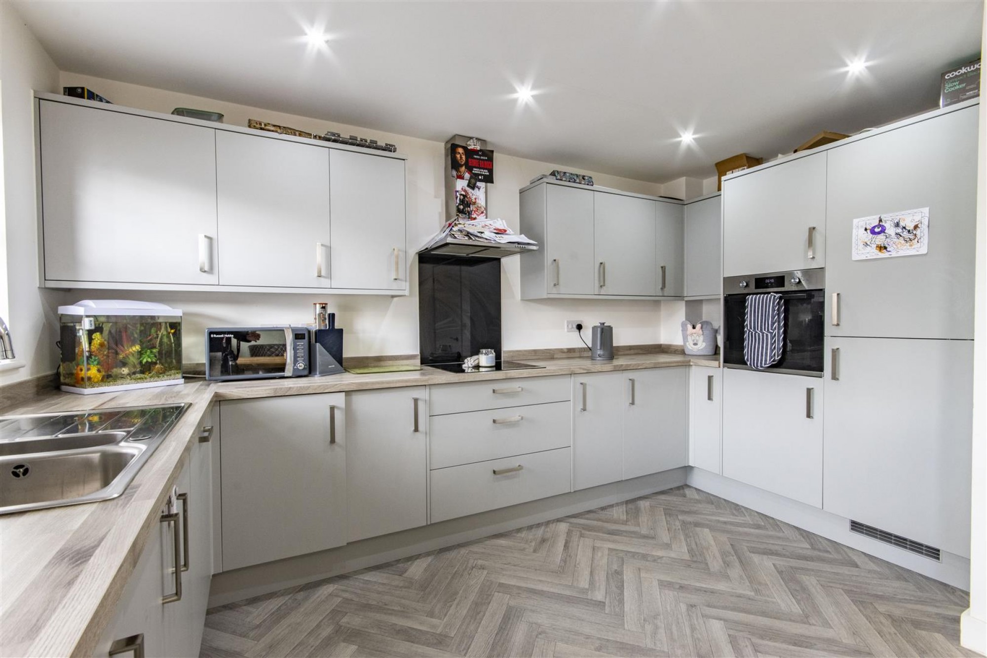 Almond Avenue, Barlborough, Chesterfield