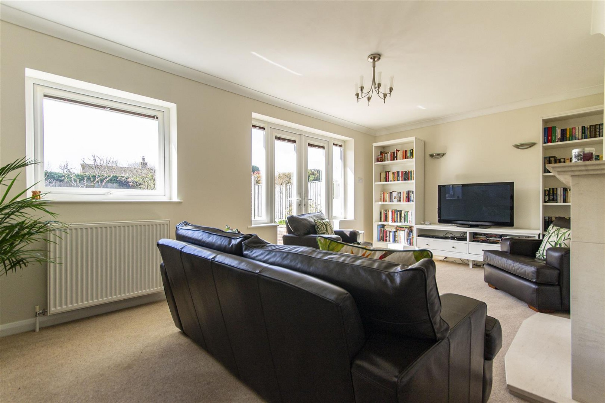 Guildford Avenue, Walton, Chesterfield