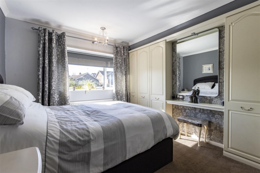 Orchards Way, Chesterfield