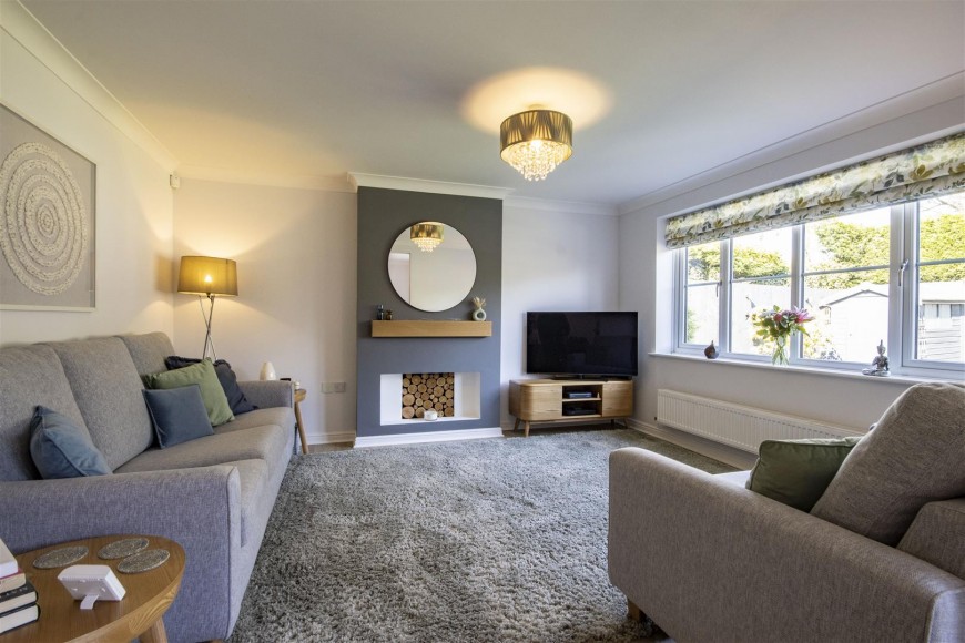 Upper Lum Close, Hady, Chesterfield