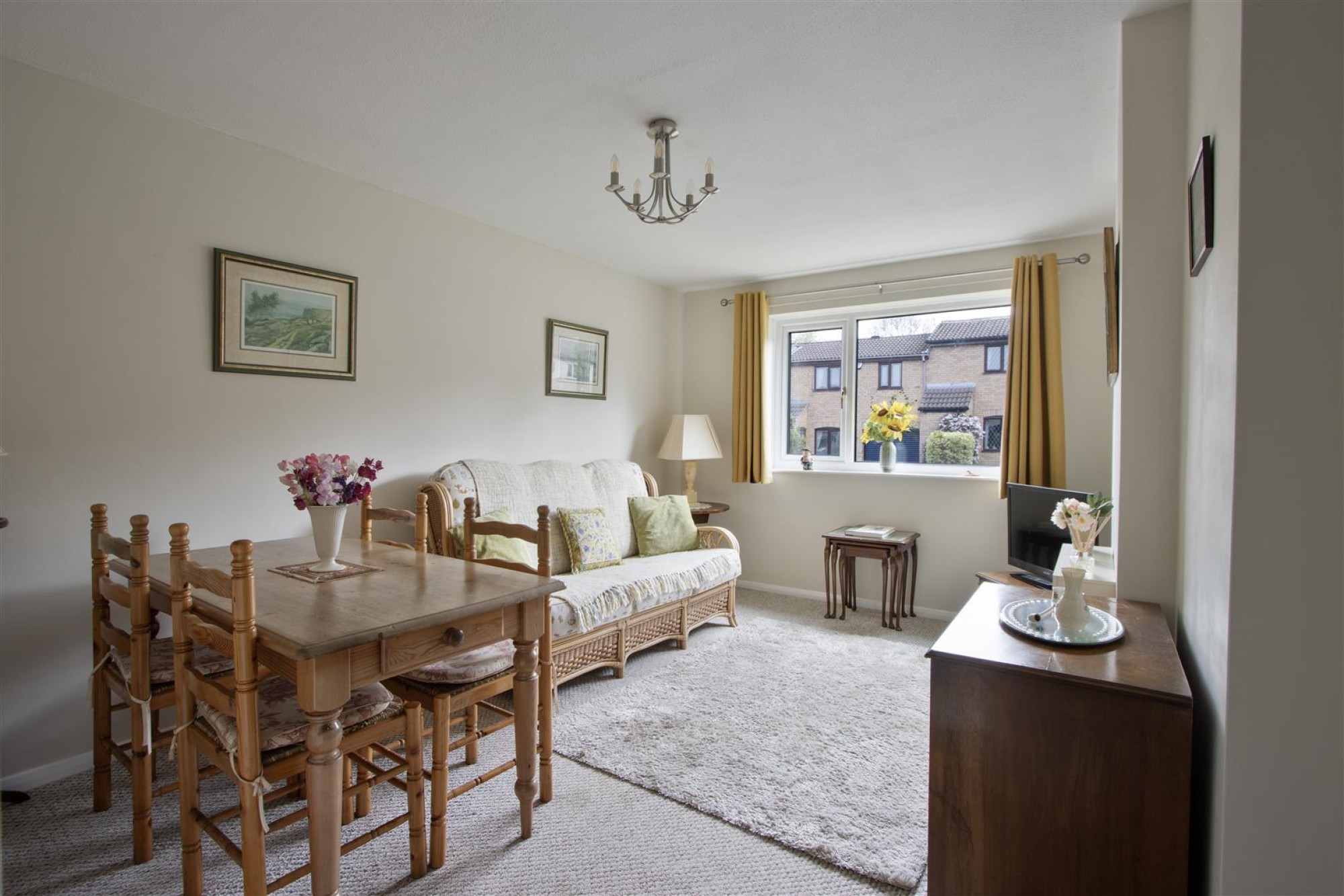 Farndale Avenue, Walton, Chesterfield