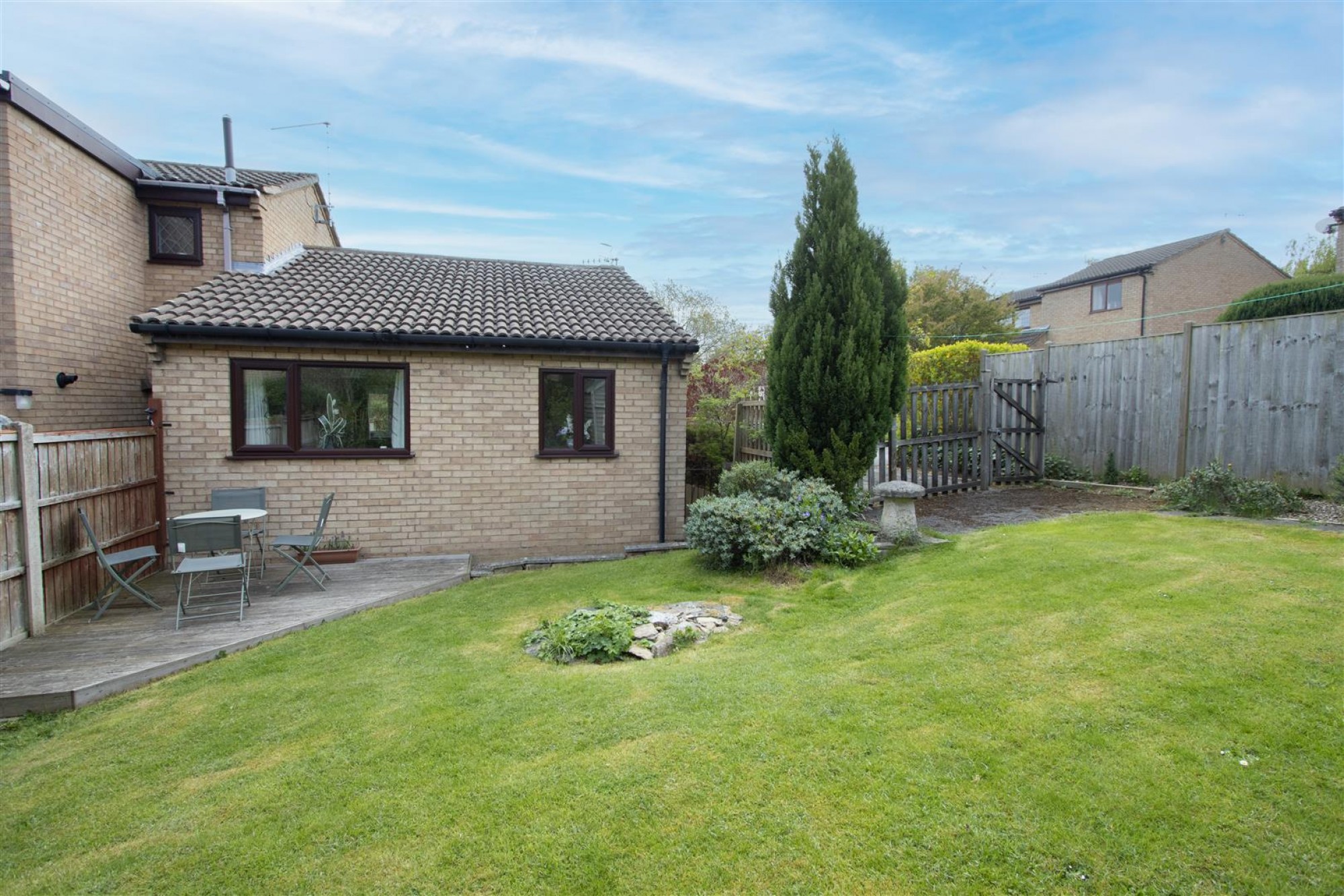 Farndale Avenue, Walton, Chesterfield