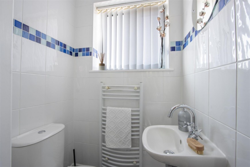 Lake View Avenue, Walton, Chesterfield
