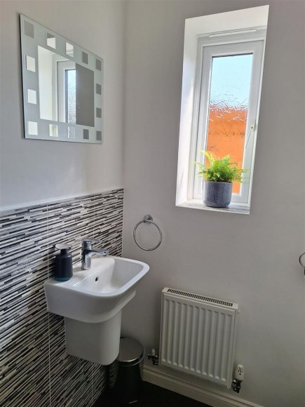 Windwhistle Drive, Grassmoor, Chesterfield