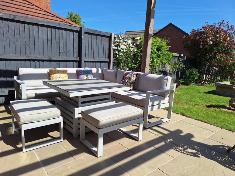 Windwhistle Drive, Grassmoor, Chesterfield