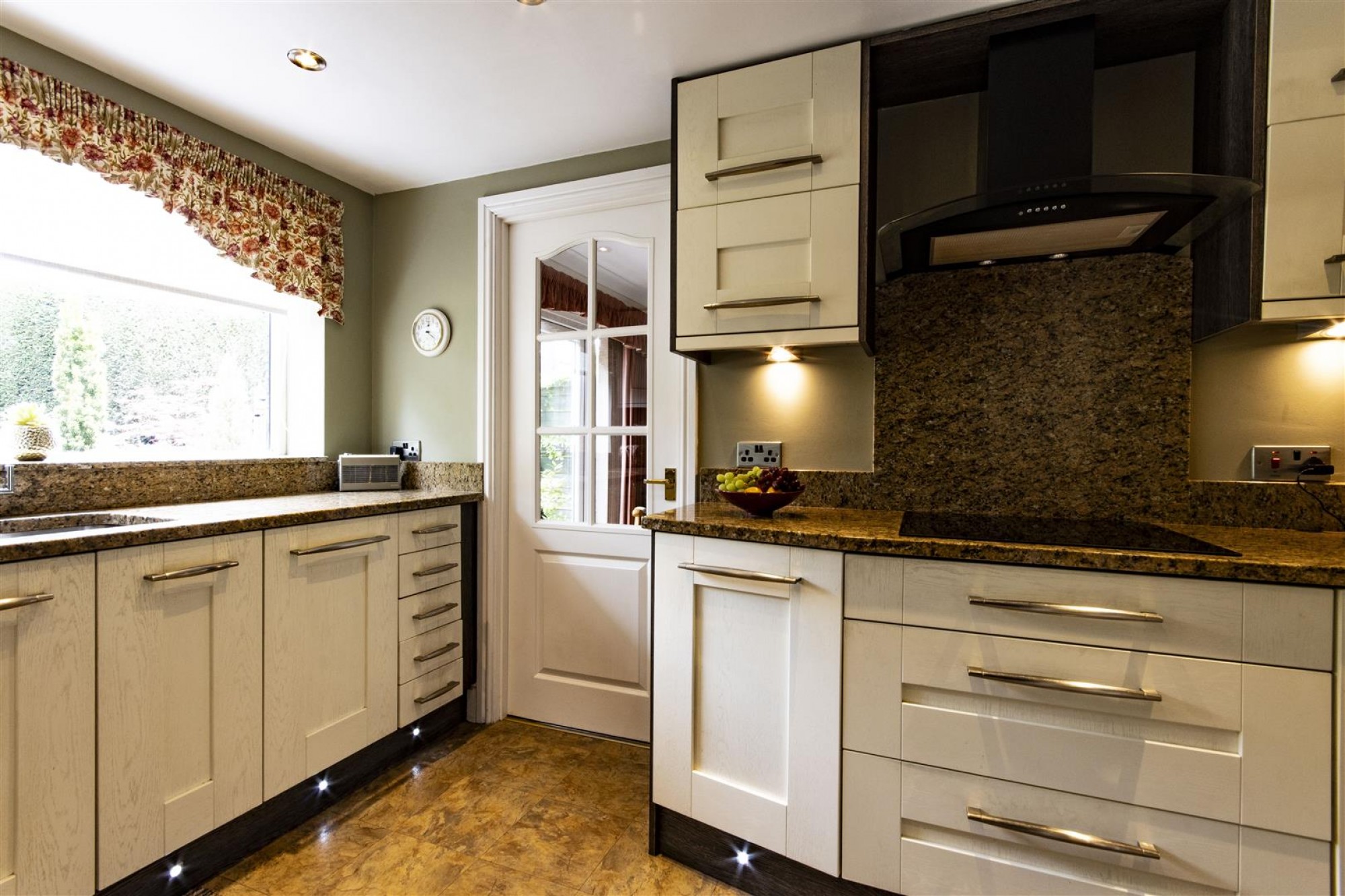 Lansdowne Road, Brimington, Chesterfield