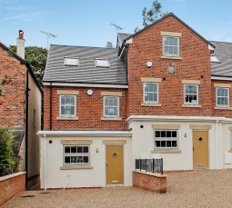 Main Road, Cutthorpe, Chesterfield