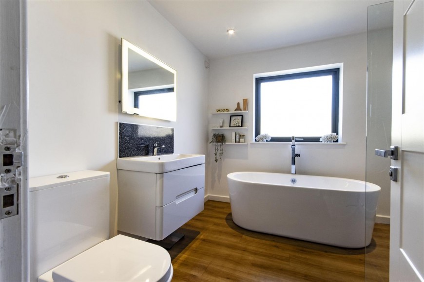 Woodvale Close, Somersall, Chesterfield