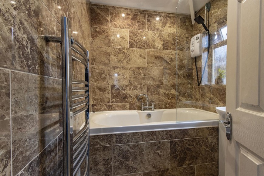 Orchards Way, Walton, Chesterfield