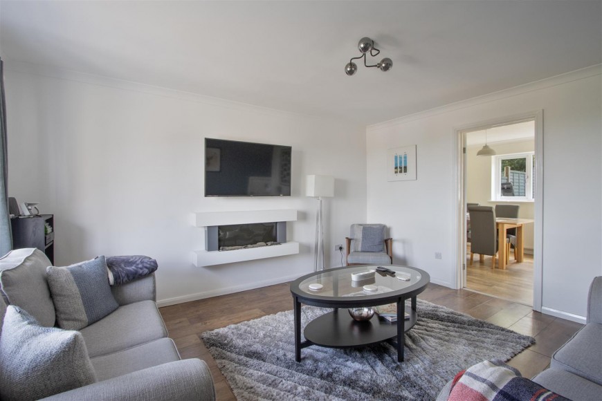 Heathfield Close, Wingerworth, Chesterfield