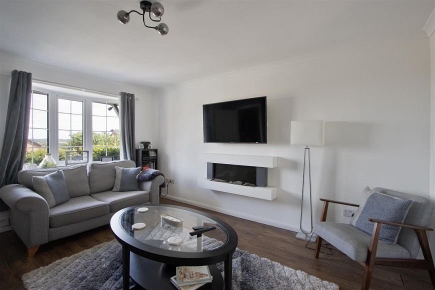 Heathfield Close, Wingerworth, Chesterfield